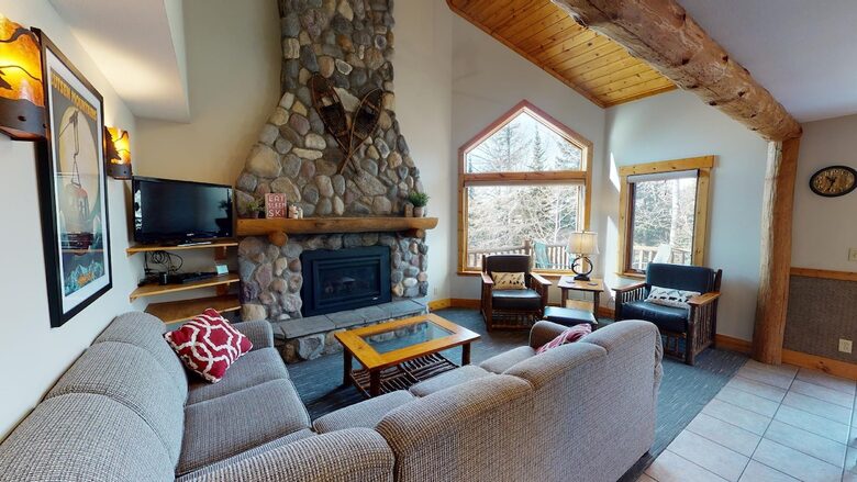Ski-In/Ski-Out Luxury in Lutsen - Lutsen, Minnesota