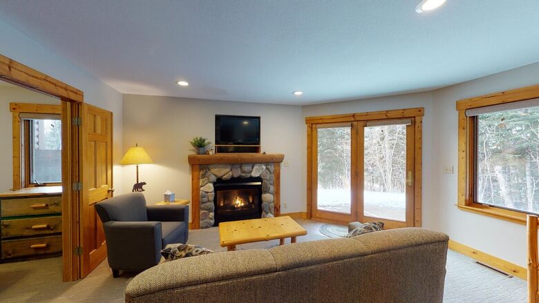 Ski-In/Ski-Out Luxury in Lutsen - Lutsen, Minnesota
