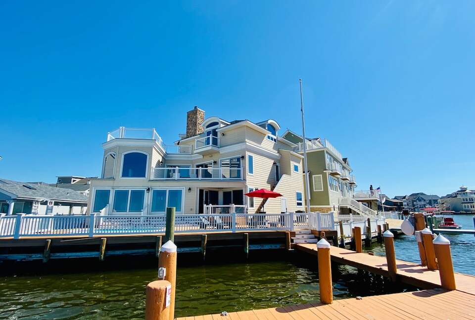 A Bayfront Sanctuary in Ortley Beach / Lavallette - Seaside Heights, New Jersey