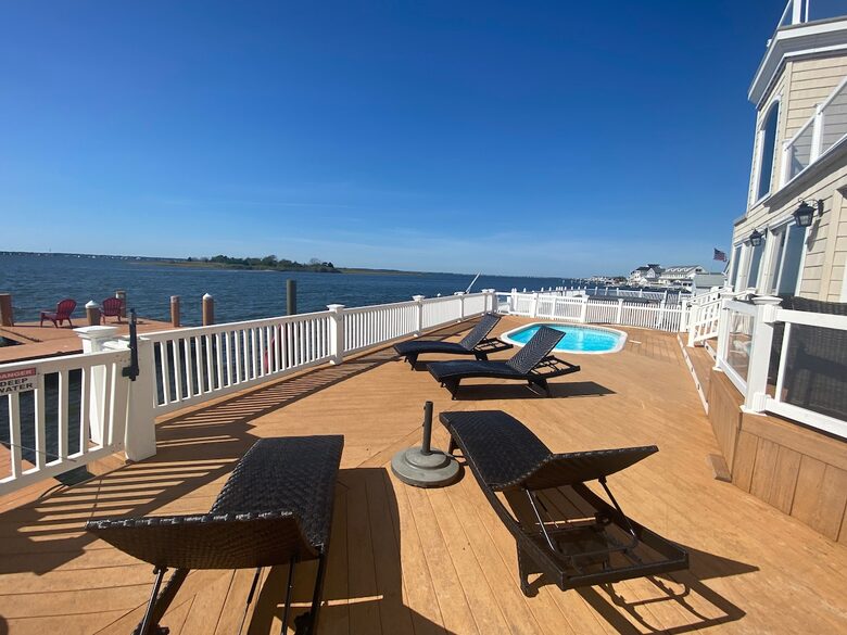 A Bayfront Sanctuary in Ortley Beach / Lavallette - Seaside Heights, New Jersey