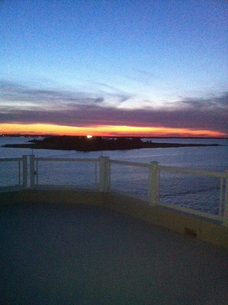 A Bayfront Sanctuary in Ortley Beach / Lavallette - Seaside Heights, New Jersey