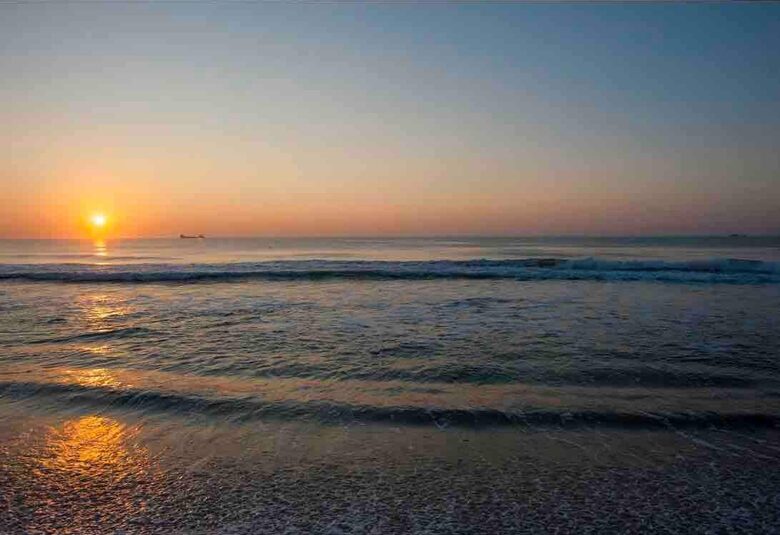 A Bayfront Sanctuary in Ortley Beach / Lavallette - Seaside Heights, New Jersey