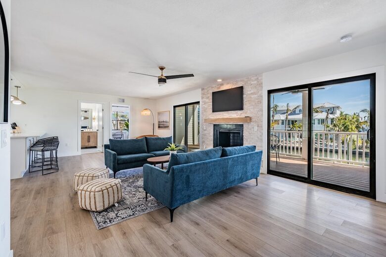 Waterfront Elegance on Anna Maria Island - Anna Maria, Florida