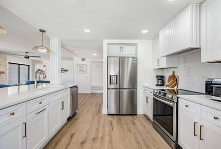 Waterfront Elegance on Anna Maria Island - Anna Maria, Florida
