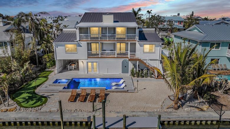 Waterfront Elegance on Anna Maria Island - Anna Maria, Florida