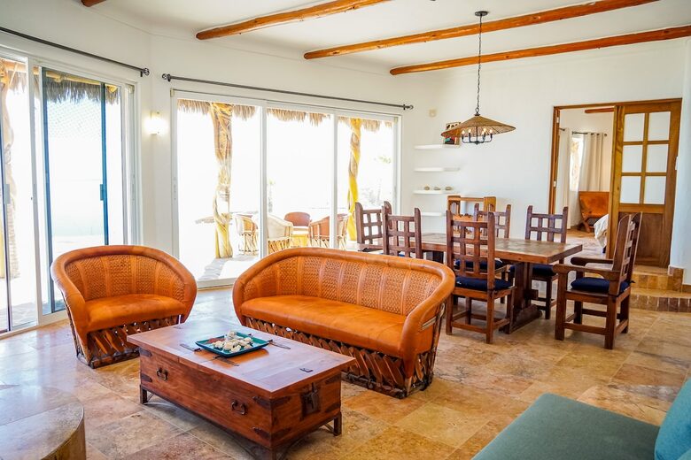 Seaside Sanctuary in El Sargento with Hot Tub & Beach Access - El Sargento, Mexico