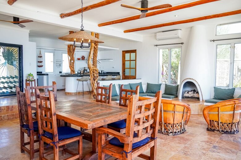 Seaside Sanctuary in El Sargento with Hot Tub & Beach Access - El Sargento, Mexico