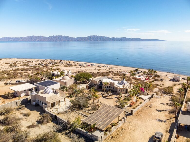 Seaside Sanctuary in El Sargento with Hot Tub & Beach Access - El Sargento, Mexico