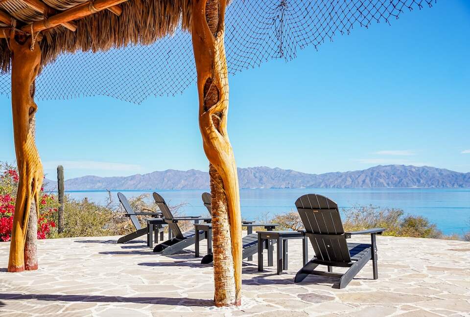 Seaside Sanctuary in El Sargento with Hot Tub & Beach Access - El Sargento, Mexico