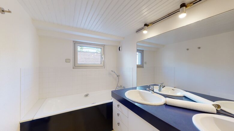 Luxury Coastal Amare Villa - Saint Pair Sur Mer, France