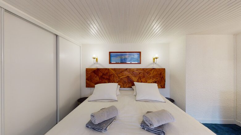 Luxury Coastal Amare Villa - Saint Pair Sur Mer, France