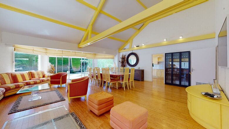 Luxury Coastal Amare Villa - Saint Pair Sur Mer, France