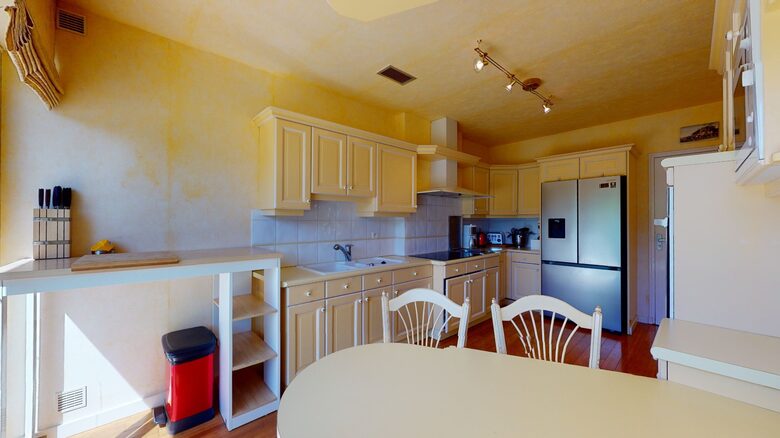 Luxury Coastal Amare Villa - Saint Pair Sur Mer, France