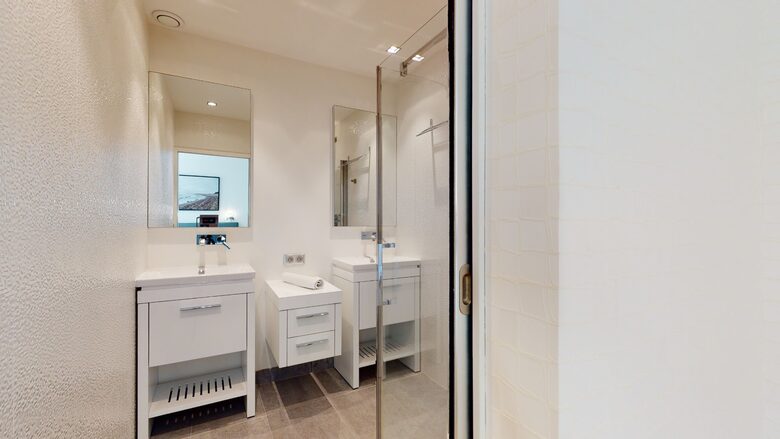 Luxury Coastal Amare Villa - Saint Pair Sur Mer, France