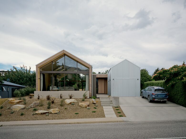 Award Winning Designed Wanaka Home - Wānaka, New Zealand