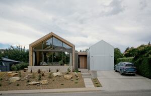 Award Winning Designed Wanaka Home - Wānaka, New Zealand