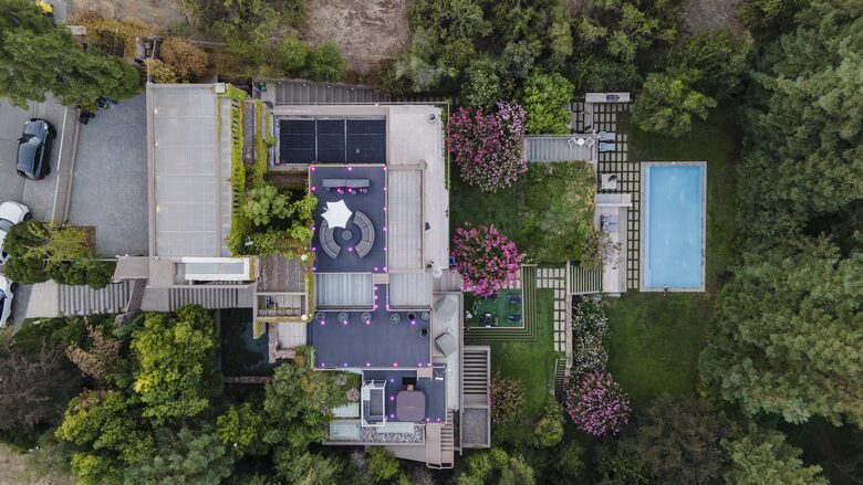 Elegant Designer Estate in Exclusive Lo Barnechea - Lo Barnechea, Chile