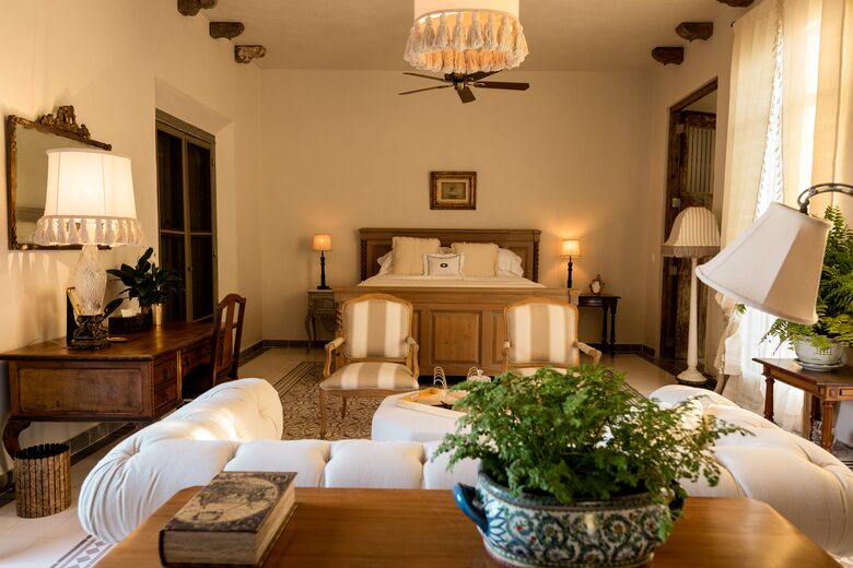 Casa Olivia | Timeless Beauty in the Heart of Mérida’s Barrio Santiago - Mérida, Mexico