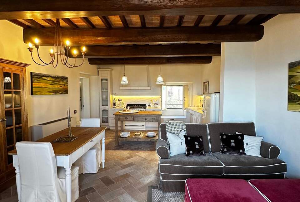 Barn Owl | One-bedroom Apartment - Todi, Italy