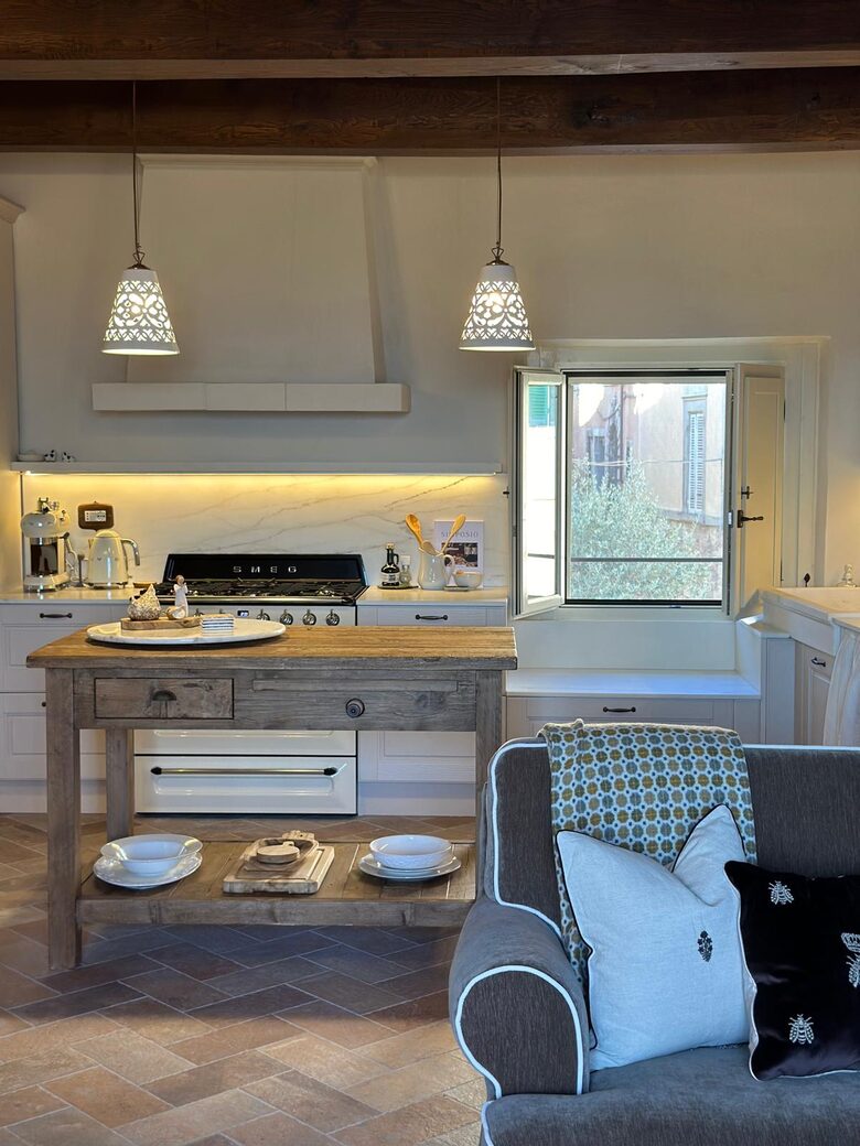 Barn Owl | One-bedroom Apartment - Todi, Italy