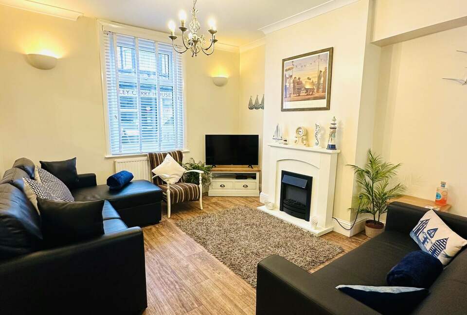 Modern Coastal Living Steps from Filey Beach - Filey, United Kingdom
