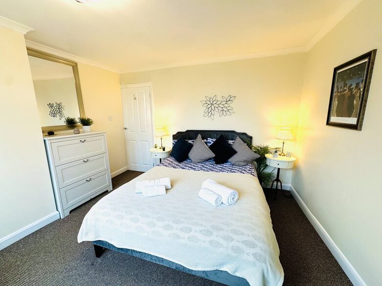 Modern Coastal Living Steps from Filey Beach - Filey, United Kingdom