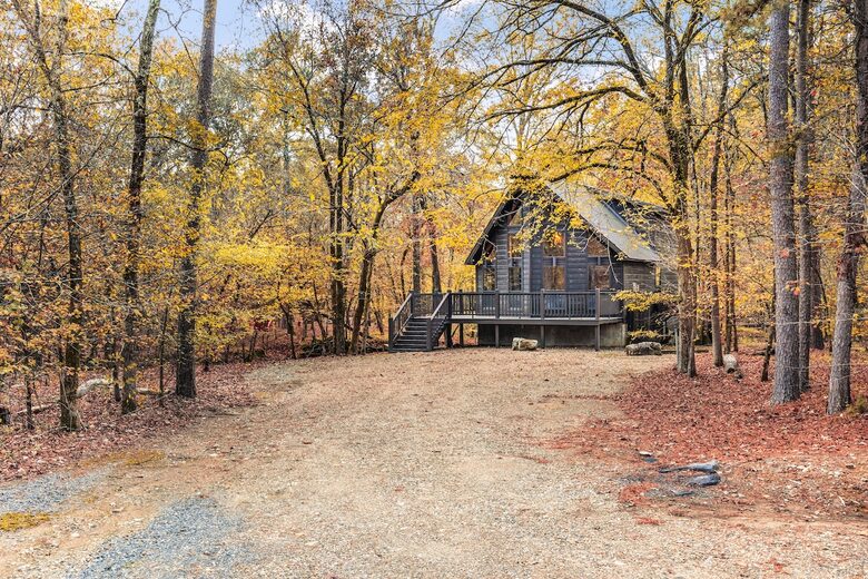 Tranquility Among the Trees in Hochatown - Broken Bow, Oklahoma