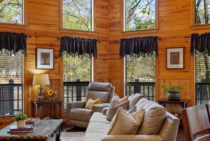 Tranquility Among the Trees in Hochatown - Broken Bow, Oklahoma