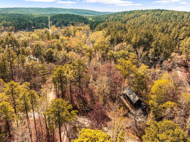 Tranquility Among the Trees in Hochatown - Broken Bow, Oklahoma