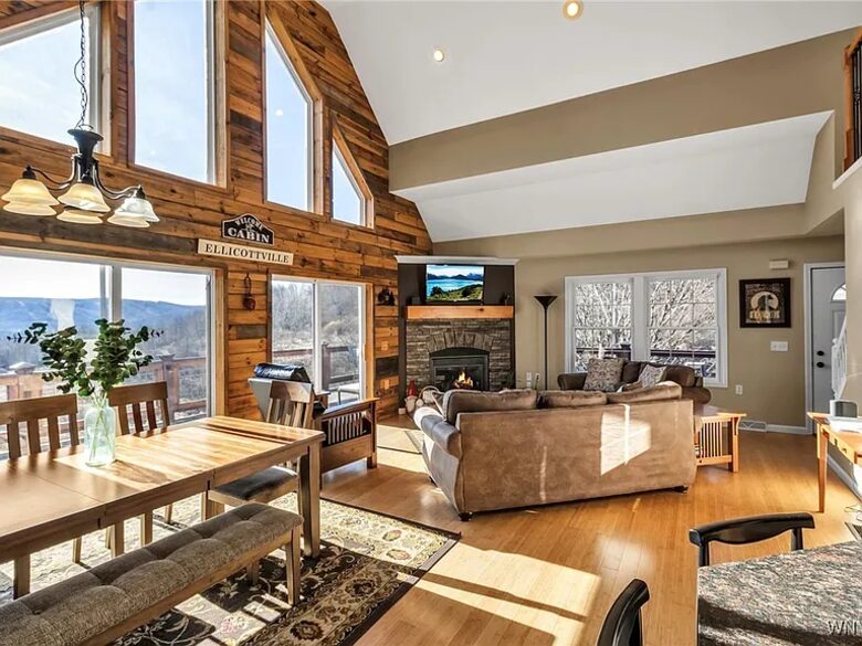 Elevated Mountain Hideaway Overlooking Holiday Valley - Ellicottville, New York