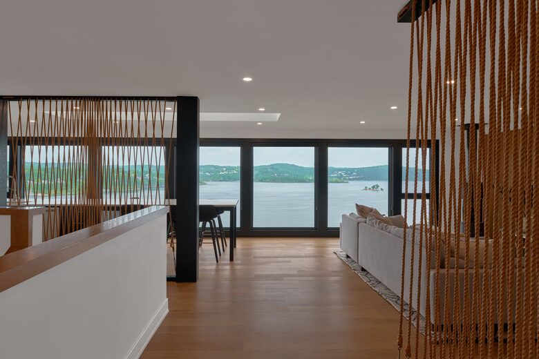 Exquisite Family Haven in the Heart of the Ozarks - Ridgedale, Missouri
