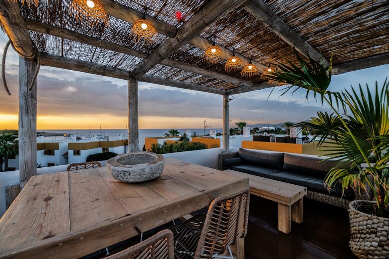 Beautiful Penthouse by the Sea - Sant Josep de sa Talaia, Ibiza, Spain