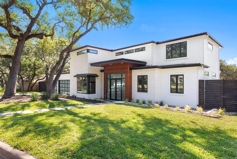 Chic and Modern Austin Home - Austin, Texas