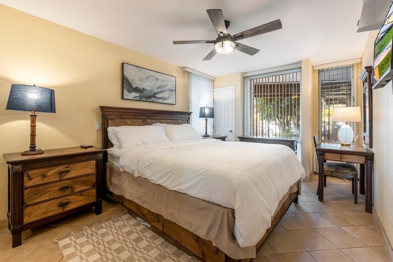 South Kihei Comfort: Steps from Kamaole Beach III - Kihei, Hawaii
