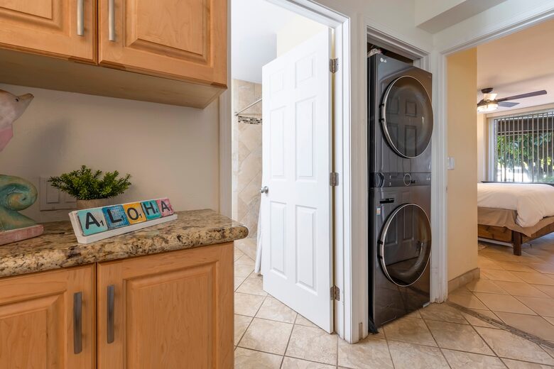 South Kihei Comfort: Steps from Kamaole Beach III - Kihei, Hawaii
