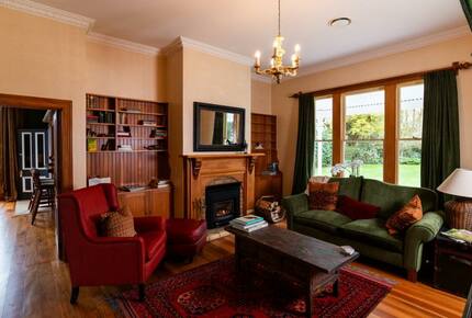 Timeless Elegance in the Manawatū Countryside - Feilding, New Zealand