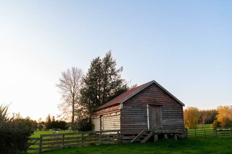 Timeless Elegance in the Manawatū Countryside - Feilding, New Zealand