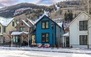 Steps from the Slopes | Victorian Elegance in the Heart of Telluride - Telluride, Colorado