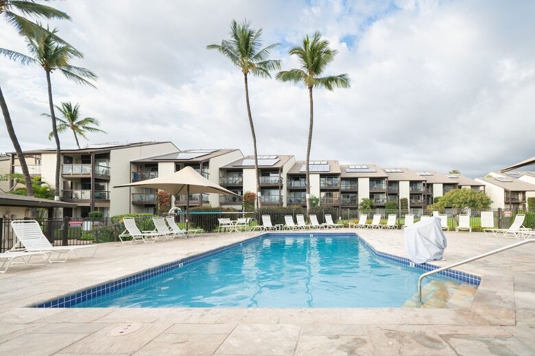 South Kihei Comfort: Steps from Kamaole Beach III - Kihei, Hawaii