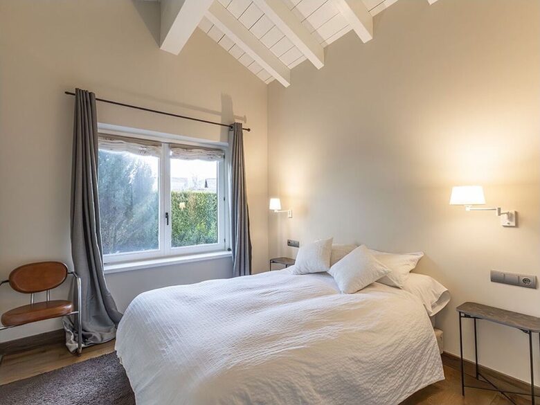 Elegant Mountain Retreat with Rustic Charm - Prats I Sansor, Llerida, Spain
