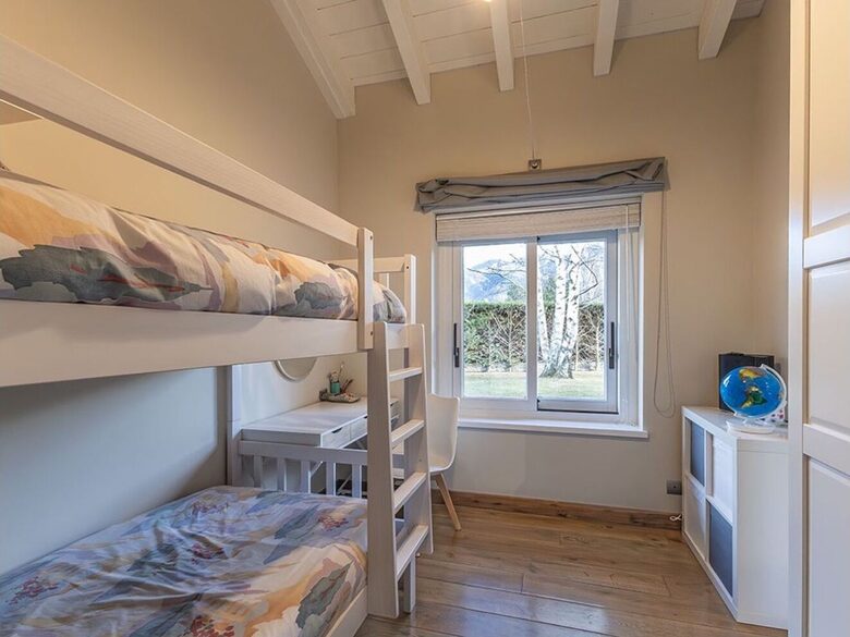 Elegant Mountain Retreat with Rustic Charm - Prats I Sansor, Llerida, Spain