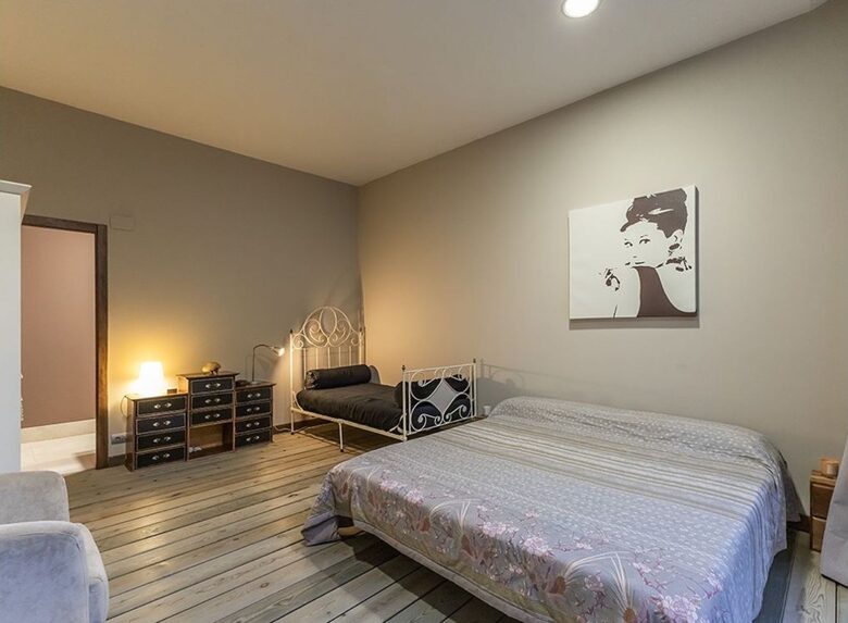 Elegant Mountain Retreat with Rustic Charm - Prats I Sansor, Llerida, Spain