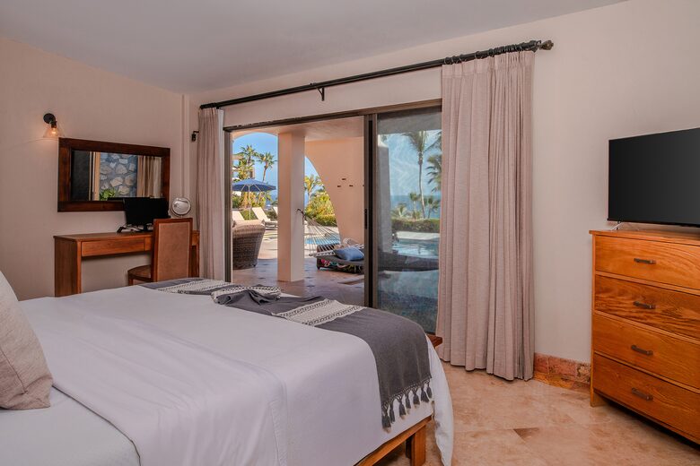 Oceanfront Oasis on the Cabo Corridor - SJC CP, Mexico