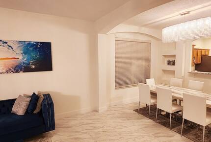 Upscale Davenport Oasis | Minutes from Disney - Davenport, Florida