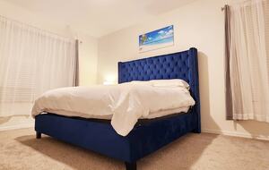 Upscale Davenport Oasis | Minutes from Disney - Davenport, Florida