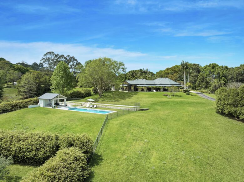 Serene Federal Villa with Expansive Outdoor Living - Goonengerry, Australia
