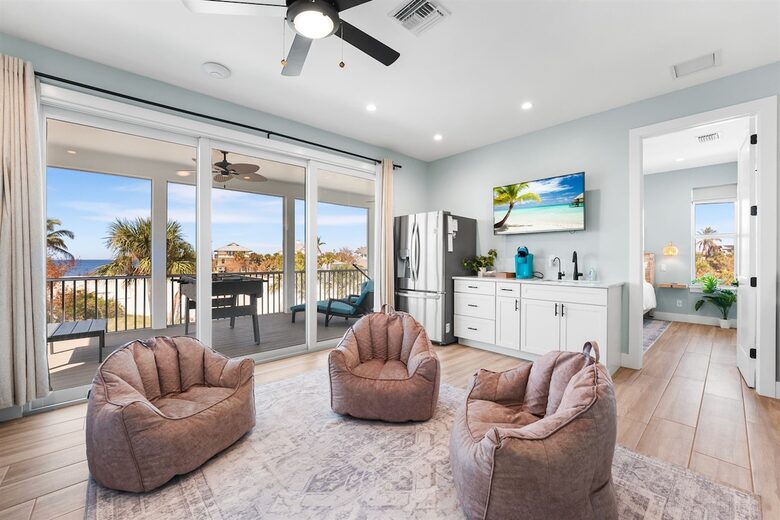 A Private Island Oasis Steps from the Gulf of Mexico - Captiva, Florida