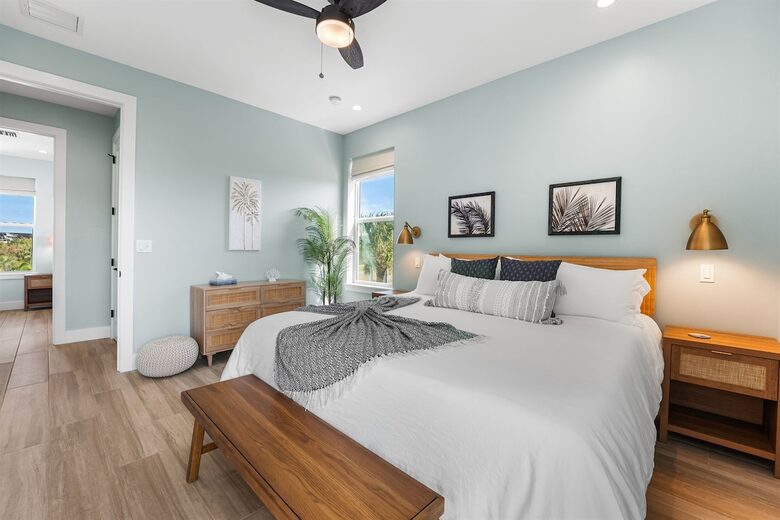 A Private Island Oasis Steps from the Gulf of Mexico - Captiva, Florida