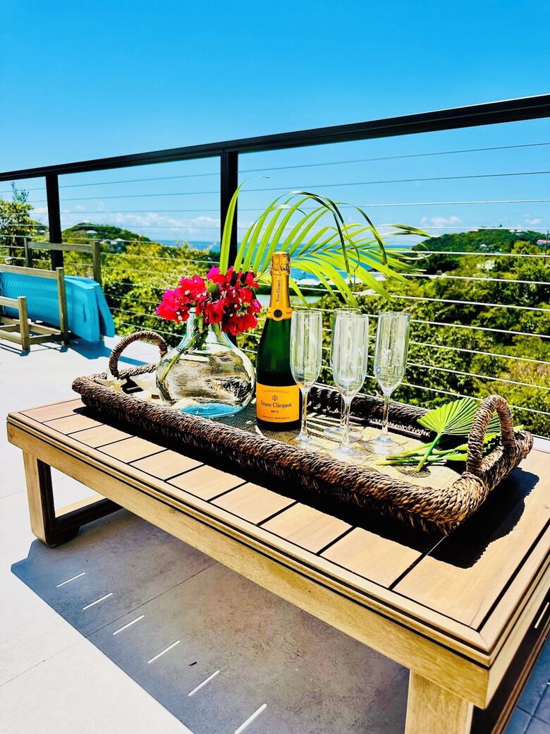 On The Rocks: An Exclusive Oceanview Retreat in St. John - Cruz Bay, Virgin Islands, U.S.