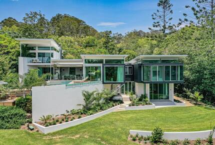 Modern Hinterland Sanctuary - Doonan, Australia